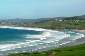 Playa de Oyambre